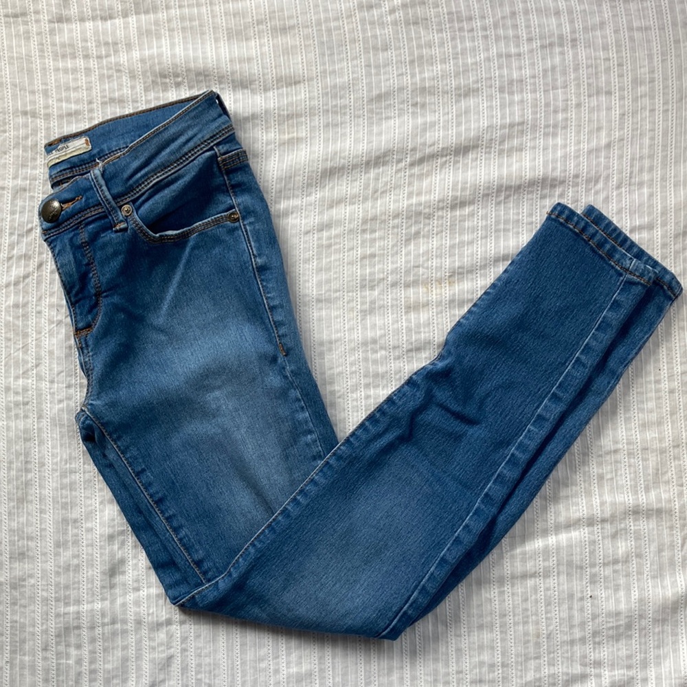 Free People Light/Medium Wash High Waisted Skinny Jeans